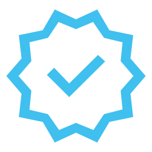 Sininen takuumerkki-ikoni, joka symboloi GDPR-yhteensopivaa tietoturvaa, luottamusta ja jatkuvaa asiakkuuden elinkaaren hallintaa Intellipocket-ratkaisussa.